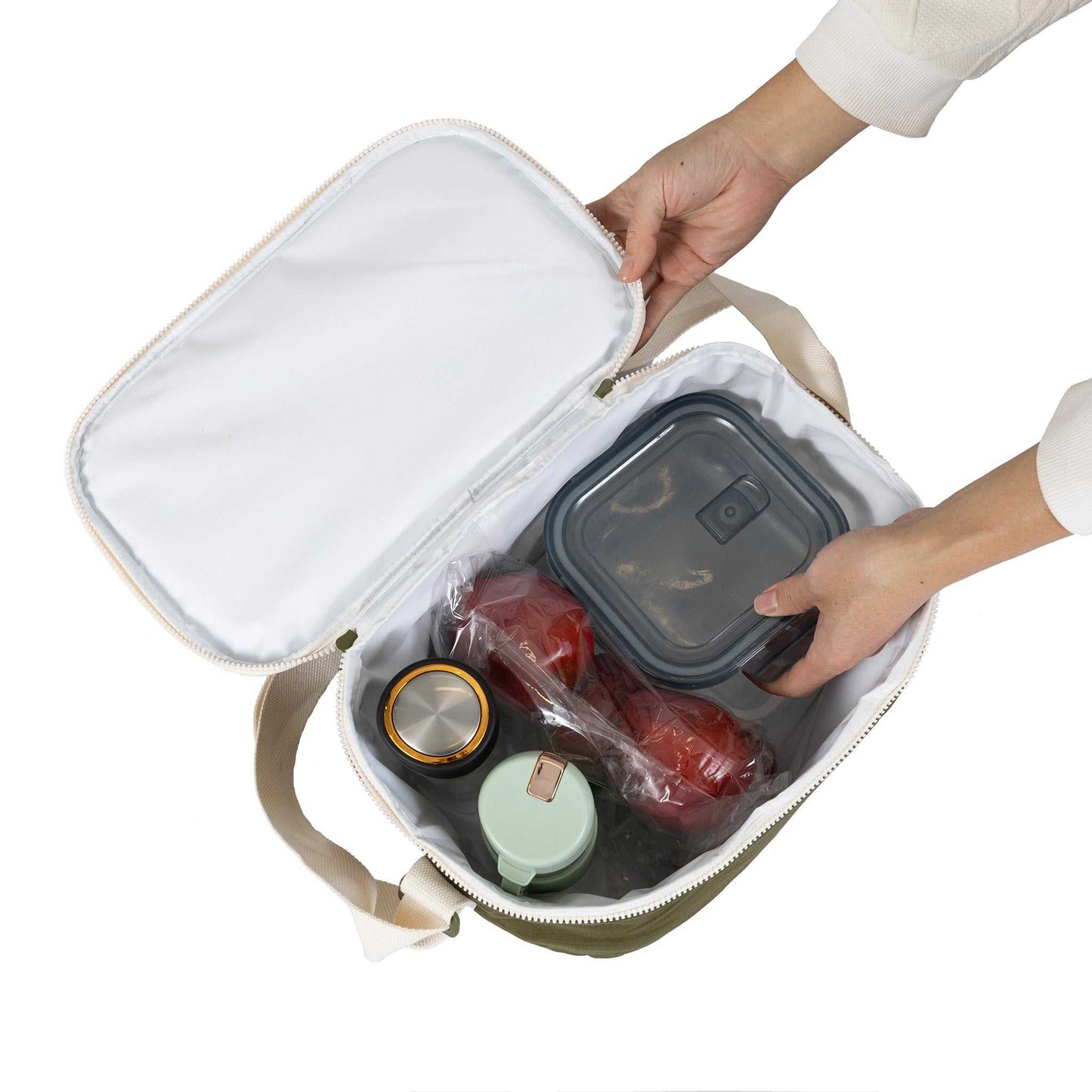 Lightweight 10L cooler bag with waterproof design, thick insulation, and SBS zippers for food and drinks.