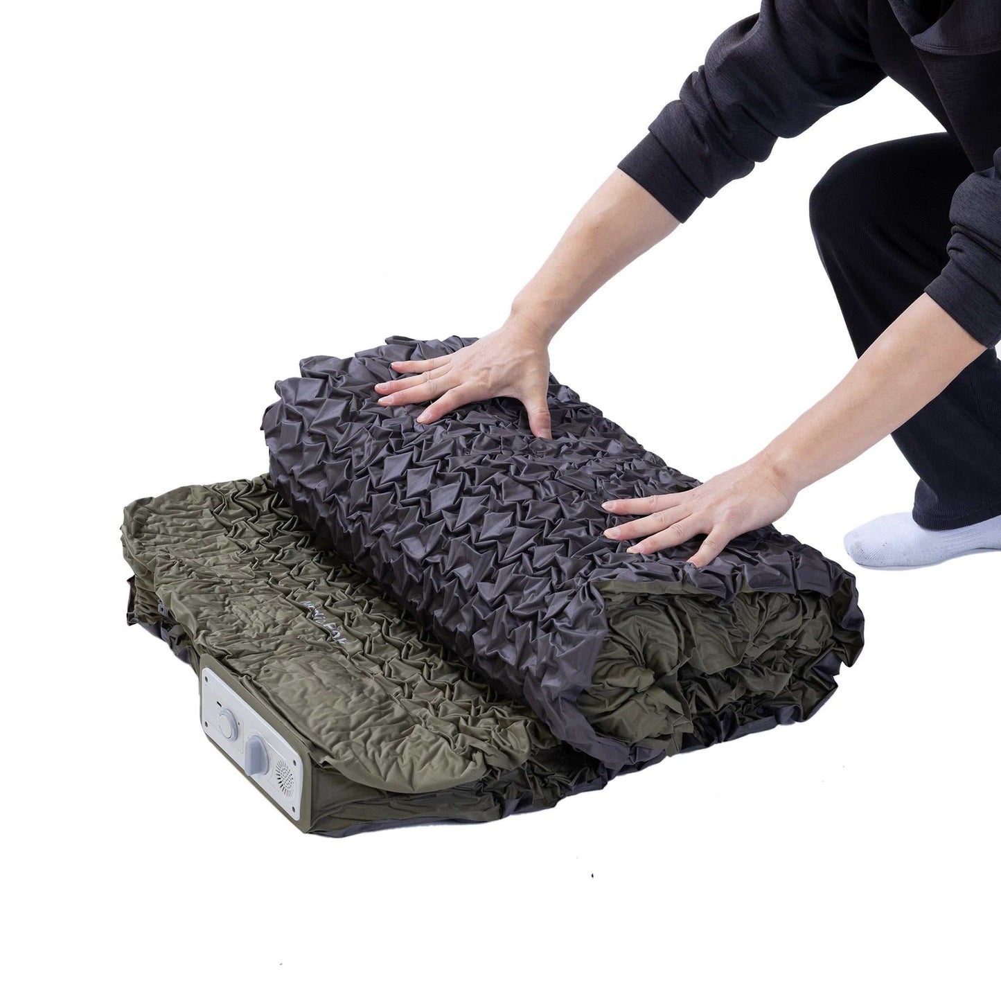 Selvoppustelig liggeunderlag - single med elektrisk pumpe - Deluxe 15 cm.