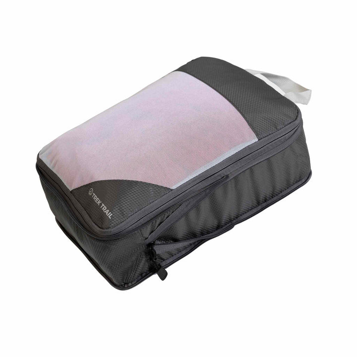 Medium Pakpose 9L, compact and expandable, water-resistant material, durable ripstop design, mesh for visibility.