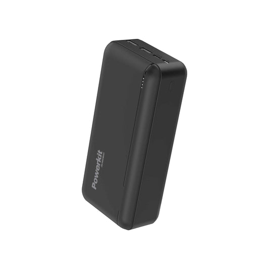 Sort Powerbank 30.000 mAh med 11W ladehastighed og dobbelt USB A udgang til opladning af to enheder samtidigt.