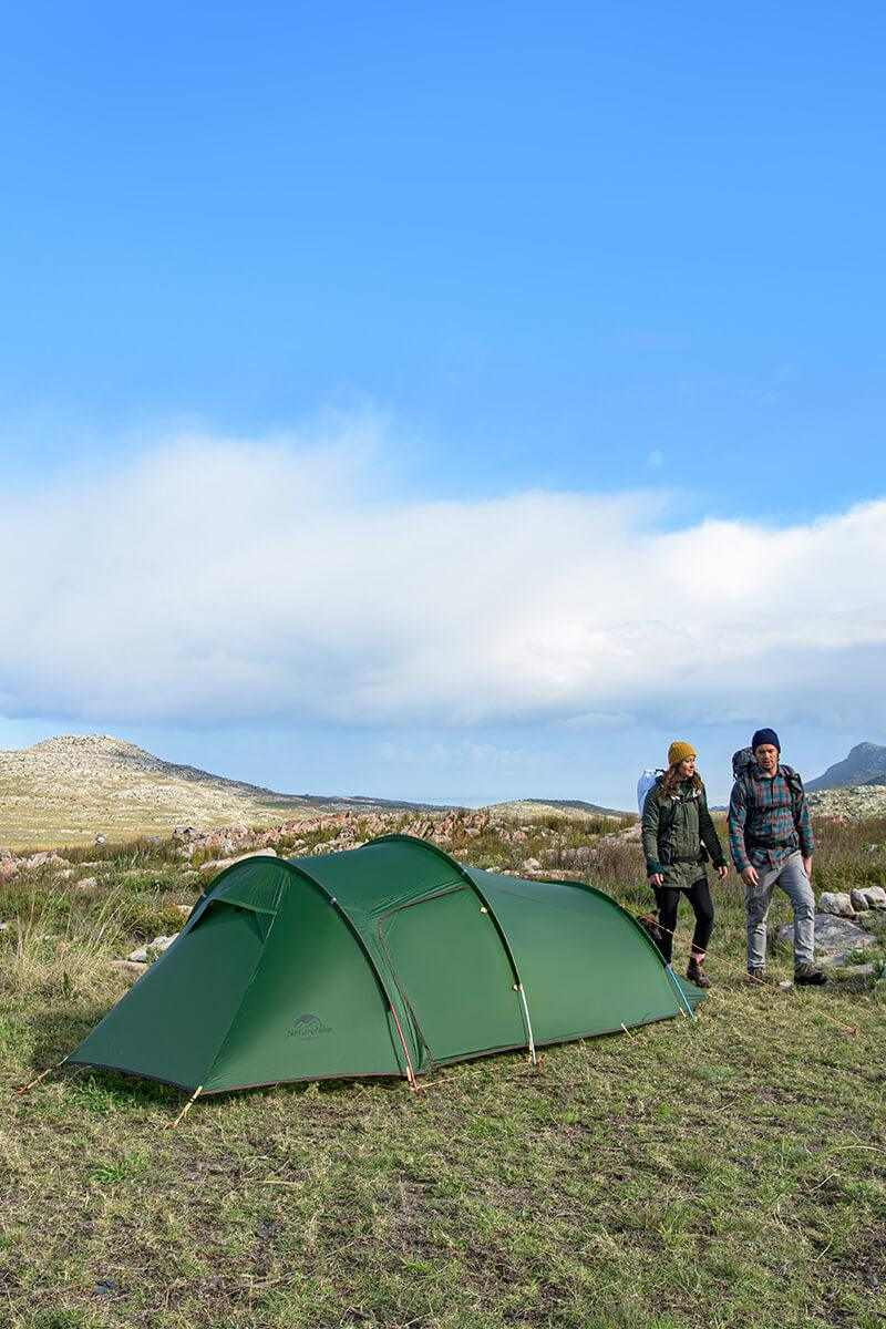 3 personers Opalus telt ultra letvægt i grøn natur.